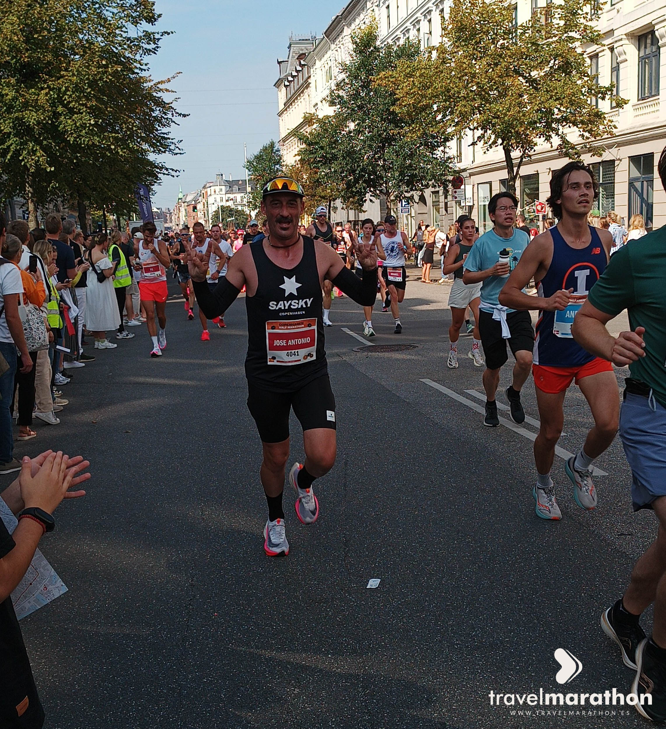  Foto zu Copenhagen Half Marathon 2025 