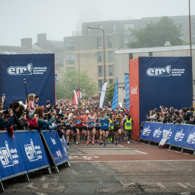  Edinburgh Marathon 2026 - Travelmarathon Illustration 